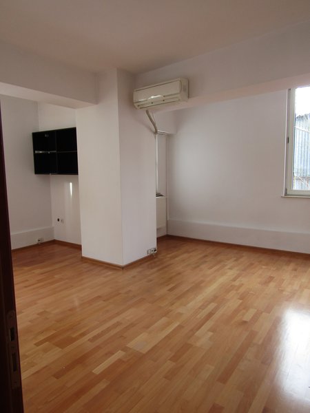 Cotroceni (Pod Cotroceni), stradal